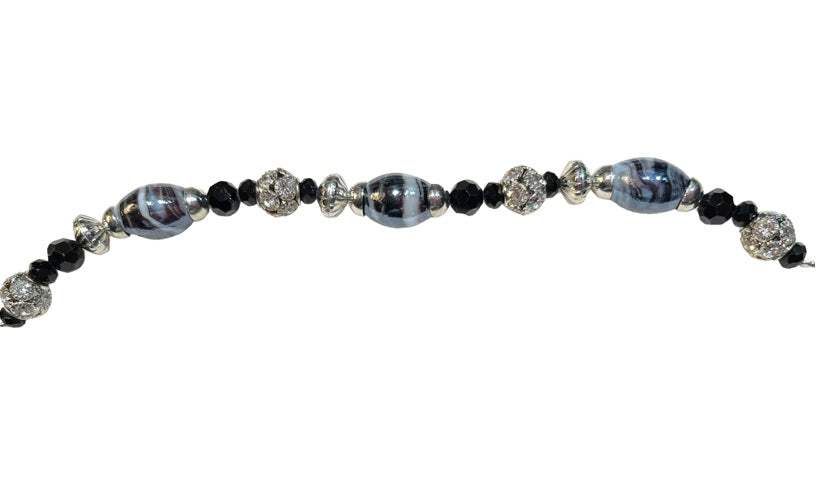 BLACK, GRAY & SILVER BRACELET JE117