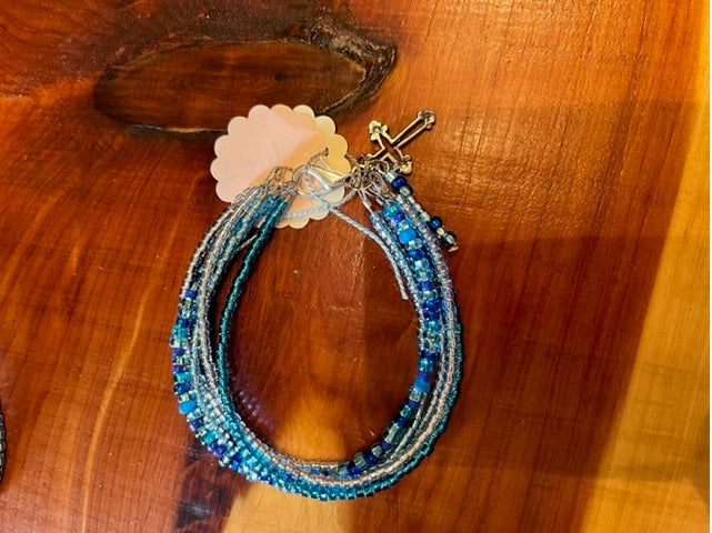 FIVE-STRAND BLUE & SILVER BRACELET WITH CROSS CHARM JE115