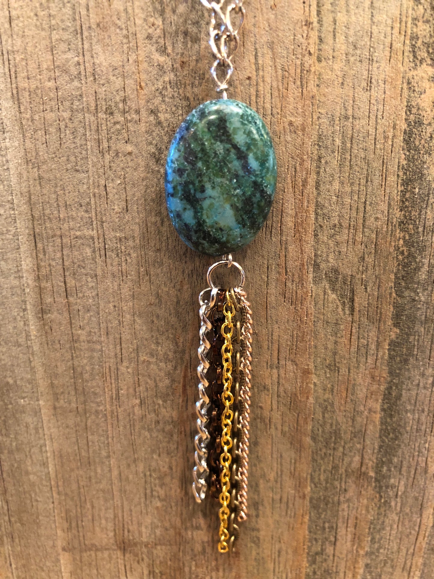 BLUE GREEN AGATE PENDANT WITH CHAIN DANGLE (JE24)