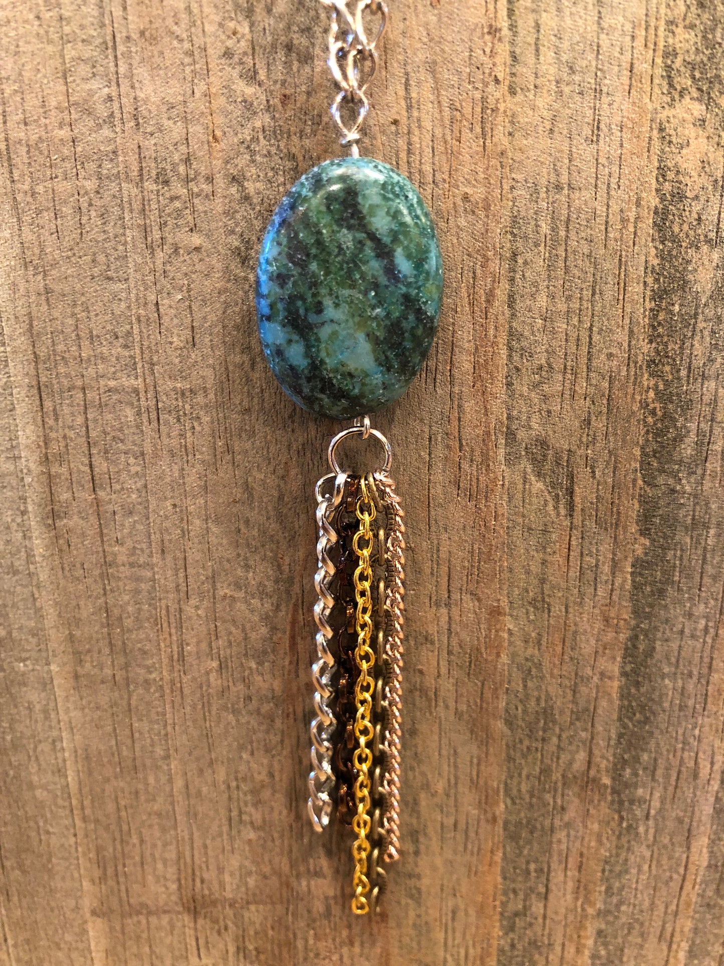 BLUE GREEN AGATE PENDANT WITH CHAIN DANGLE (JE24)