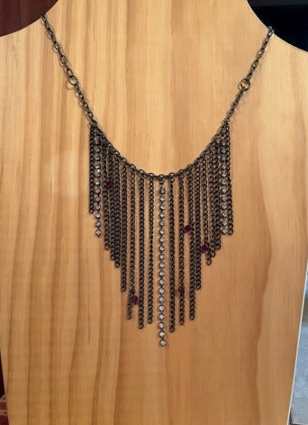 BIB-STYLE NECKLACE (JE47)