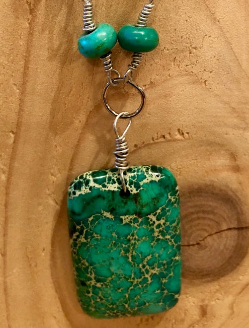 GREEN MAGNESITE NECKLACE (JE10)**SOLD!