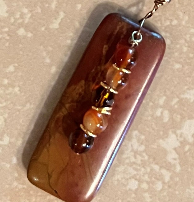 RED-BROWN CERAMIC DROP NECKLACE