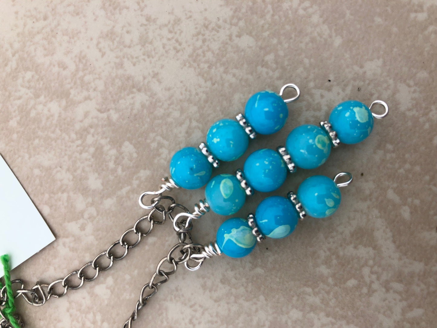 THREE- DANGLES TURQUOISE BEAD NECKLACE    (JE06)